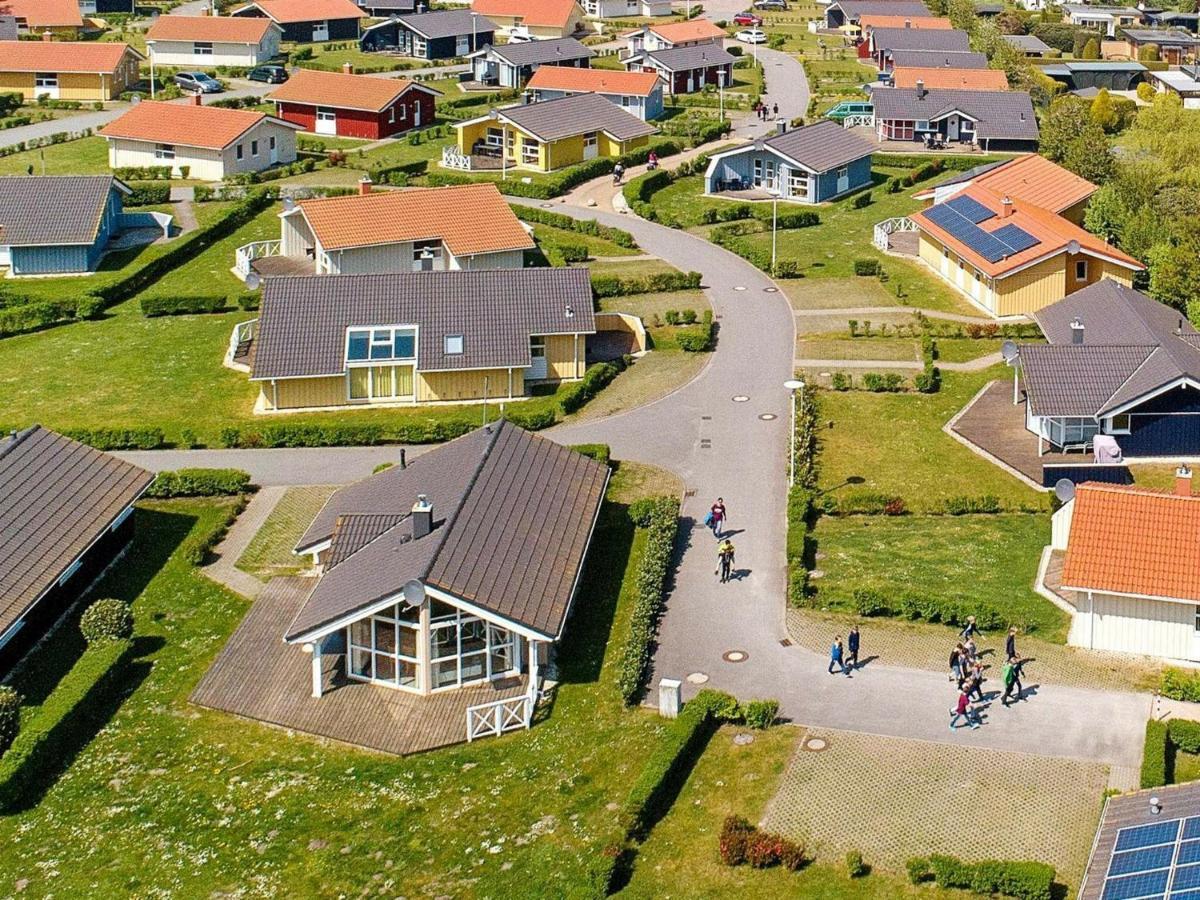 12 Person Holiday Home In Groemitz Exterior photo